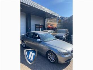 Vrakbiler auto BMW 5-serie 5 serie (E60), Sedan, 2003 / 2010 523i 24V 2005/11