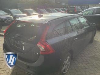 Volvo V-60 V60 I (FW/GW), Combi, 2010 / 2018 2.0 D4 16V picture 3
