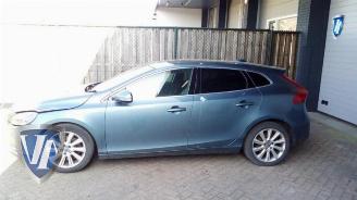 Volvo V-40 V40 (MV), Hatchback 5-drs, 2012 / 2019 1.6 D2 picture 2